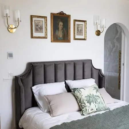 Вилла Front Cap D'antibes Антиб