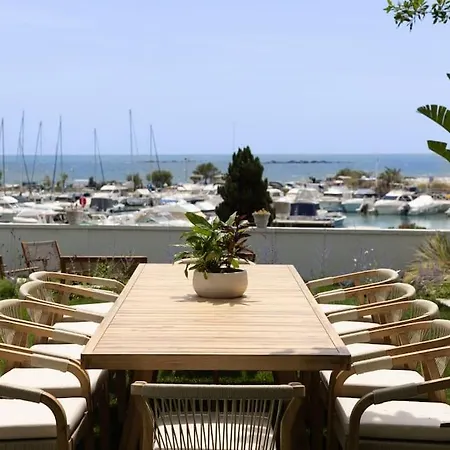 Front Cap D'antibes Villa