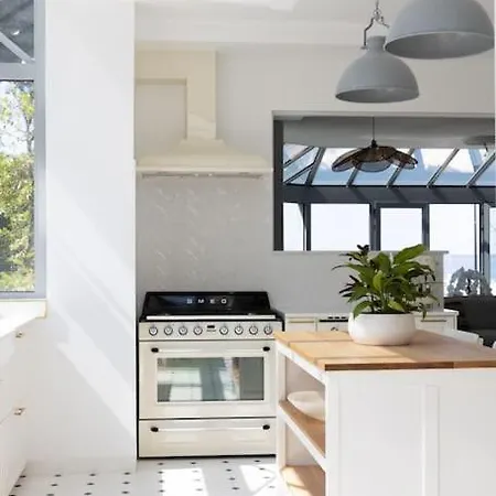 Front Cap D'antibes Antibes