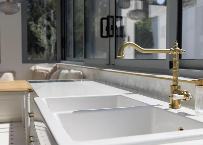 Front Cap D'antibes Villa Antibes