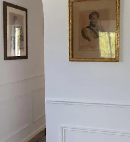 Front Cap D'antibes Villa Antibes