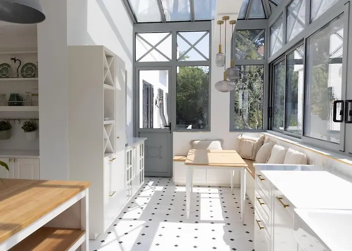 Villa Front Cap D'antibes